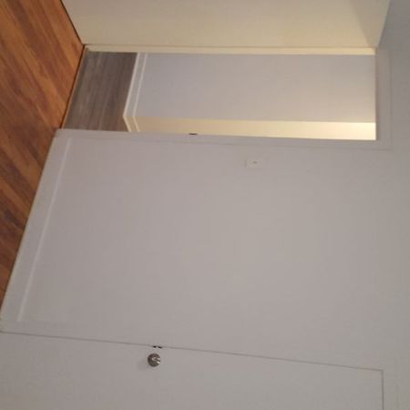 Montréal – Appartement 3 1/2 complètement rénové à louer - Photo 4