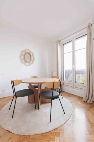 Location Appartement 3 pièces 83m² PARIS 8ème - Photo 5