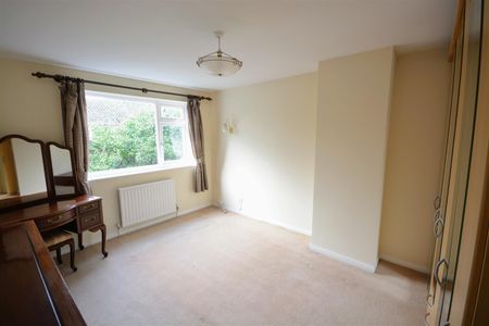 Ashley Road, Epsom, Surrey, KT18 5BH - Photo 5