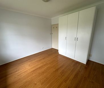 27 Cameron Avenue, Shepparton VIC 3630 - Photo 3