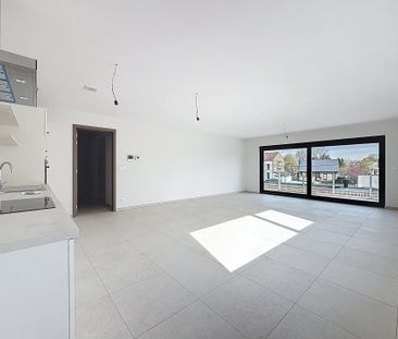 Appartement - à louer - Photo 2