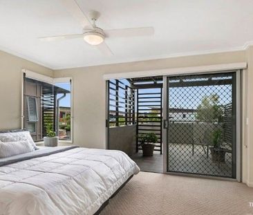 Resort Style Townhouse - Each Bedroom has own Ensuite and Balcony. - Photo 1