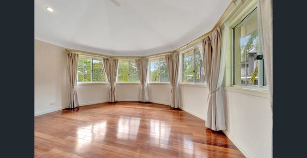 Quiet East Beecroft sanctuary with space, style & convenience - Photo 1