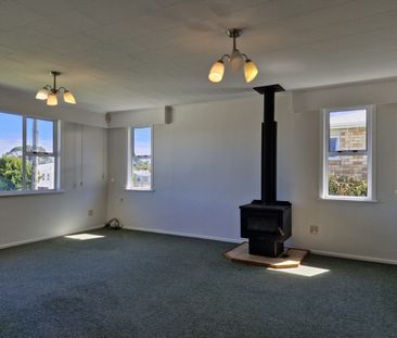 Solid three-bedroom in Spotswood - Photo 1