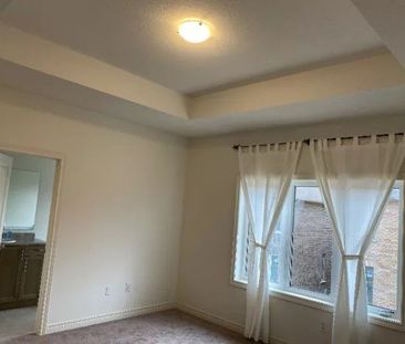 For Lease - 20 Truffle Court, Brampton, Ontario - Photo 3