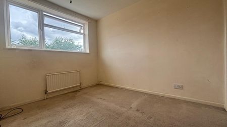 Stirling Close, Berkshire, SL4 - Photo 3