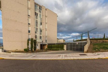 Piso de alquiler en Calle Camino de Los Rostros, Carretera de Sevilla - Los Montitos - Foto 2