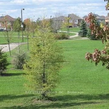 Detached Home For Lease | W9237504 - Photo 1