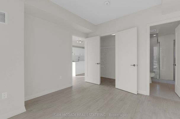 27 Korda Gate #2205 - Photo 1