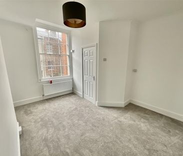 Albemarle Crescent, YO11 1XX, Scarborough - Photo 3