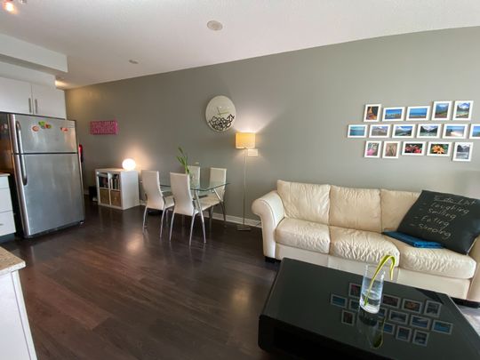 For Lease - 33 Bay Street Unit# 511, Toronto, Ontario - Photo 1