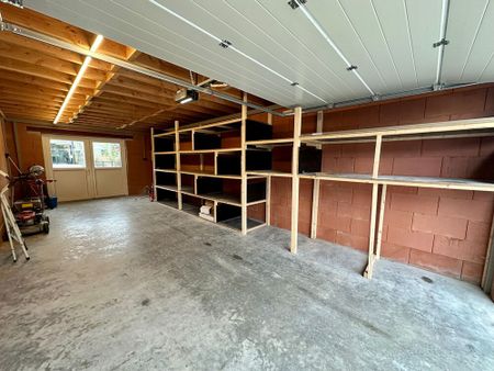 Zeer kwalitatief gerenoveerde rijwoning met hoge afwerking in Watervliet. - Photo 5