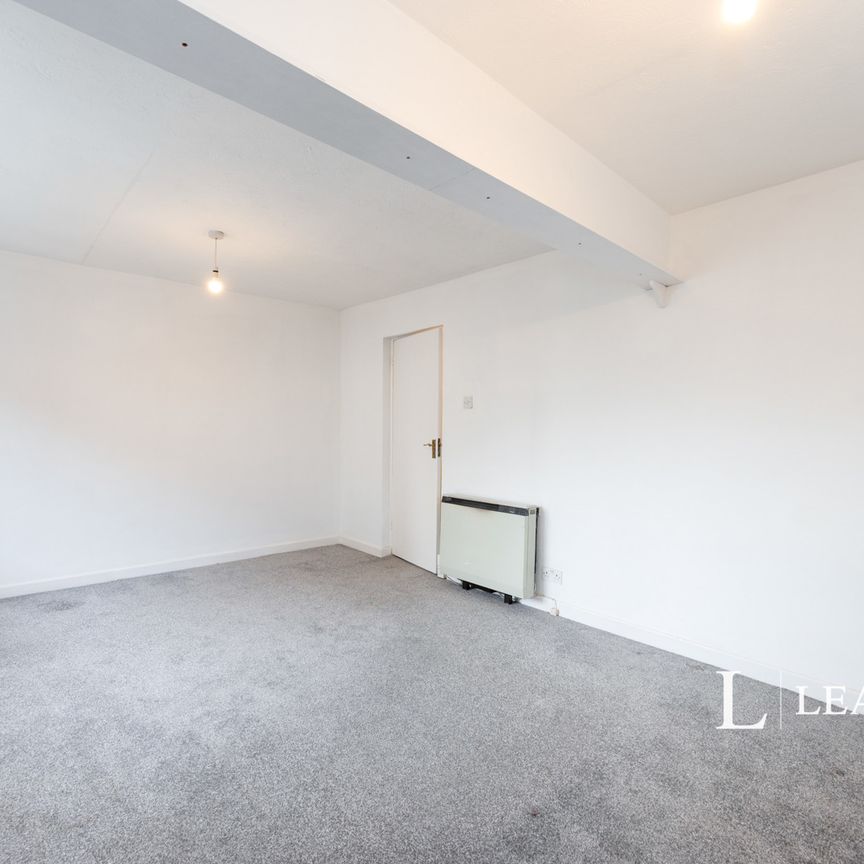 1 bedroom apartment to rent High Street, Portsmouth, PO1 - Photo 1