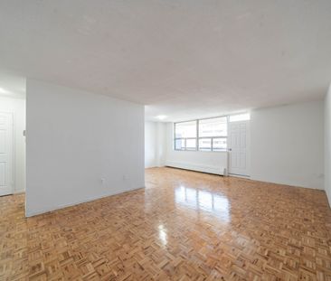 For Lease - 5 Glamorgan Avenue Unit# 904, Toronto, Ontario - Photo 3