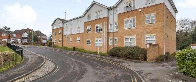 Elm Park, Reading, RG30 - Photo 1