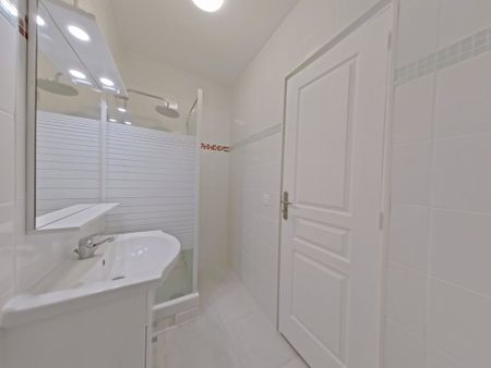Location Appartement 1 pièce 28m² ST MANDE 94160 - Photo 2