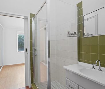 12a Hazel Close, Berkeley Vale, NSW 2261 - Photo 5