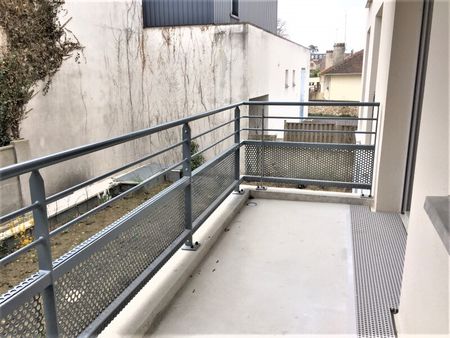 Location Appartement 3 pièces 59m² THORIGNY SUR MARNE 77400 - Photo 2