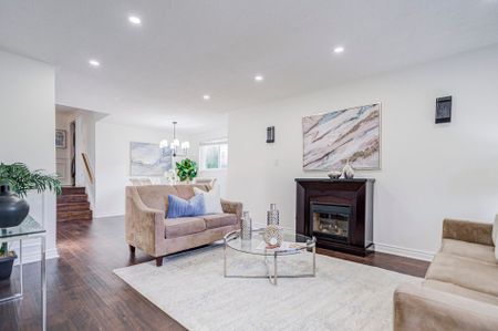 For Lease - 6 Norhead Avenue, Toronto, Ontario - Photo 2