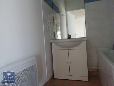 Location Appartement 3 pièces 54m² ST GILLES 30800 - Photo 5