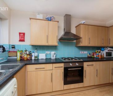 5 bedroom terraced house to rent - Photo 5