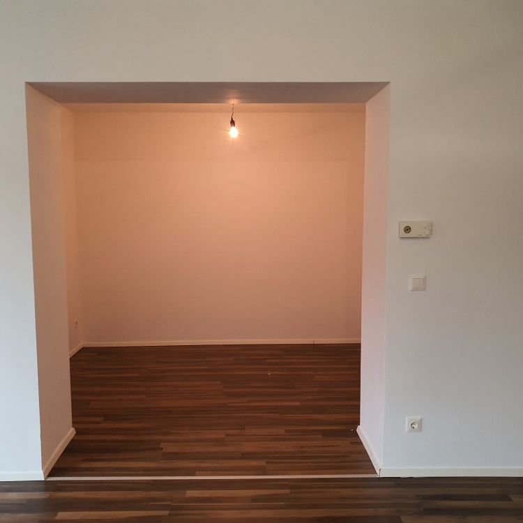 Moderne Singlewohnung in sonniger Lage! - Photo 1