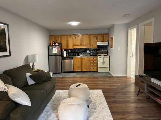 For Lease - 11 DAWSON Drive Unit# 717, Collingwood, Ontario - Photo 1