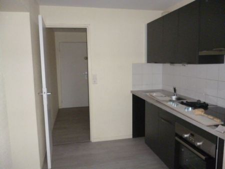 À louer, Amiens Henriville : T2 avec place de parking - Photo 4