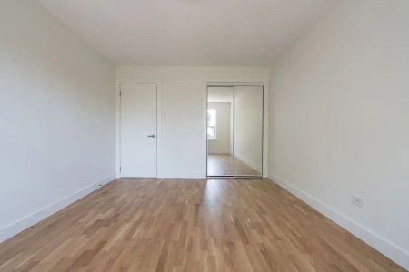 111 Lawton Boulevard — 1 Bedroom - unit 504 - Photo 4
