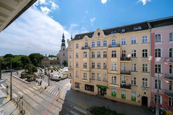 kawalerka kamienica winda Stare Miasto - Zdjęcie 1