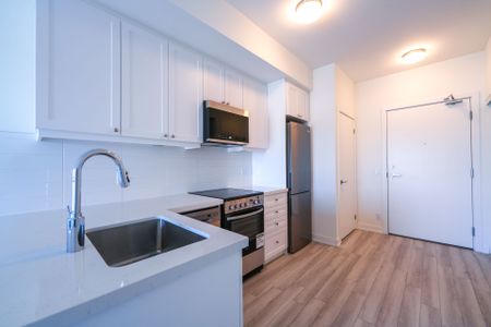 For Lease - 51 Clarington Boulevard Unit# 817, Clarington, Ontario - Photo 5