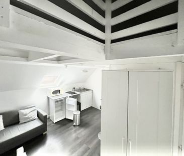 Location Appartement 1 pièce 13m² LILLE 59000 - Photo 2