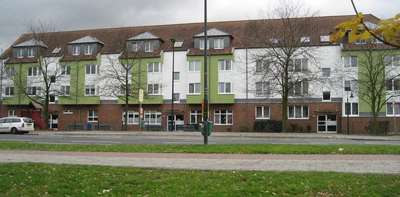 2-Zimmer-Wohnung in Düsseldorf-Rath (unrenovierte Übergabe) - Photo 2