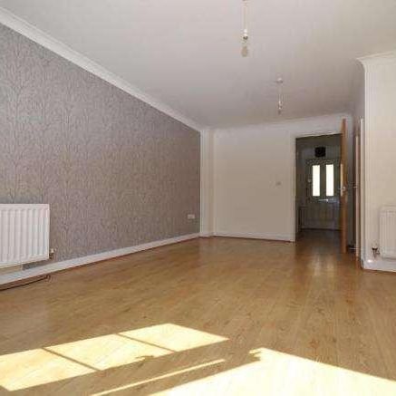 Mermaid Close, Gravesend, Kent, DA11 - Photo 1