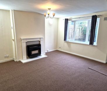 2 bedroom terraced house to rent - Photo 2