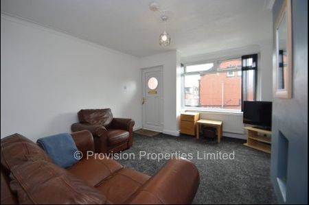 2 Bedroom Properties in Hyde Park - Photo 2