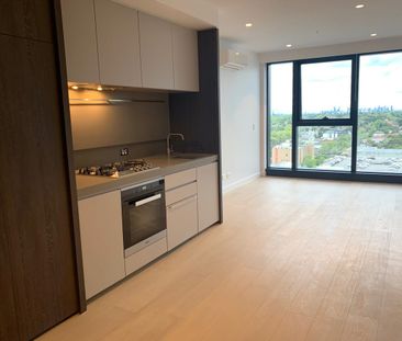 SKY ONE Building - Photo 2