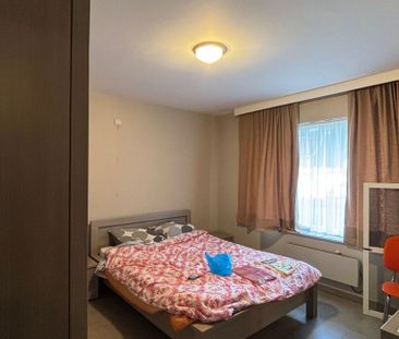 Appartement te huur in Torhout voor € 695 met 2 slaapkamers - Foto 3