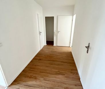 3-Zimmerwohnung mit Einbauküche! - Foto 1