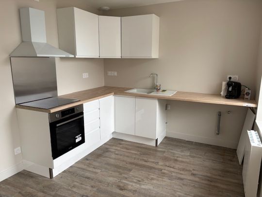 Location Appartement 4 pièces 67m² LES PIEUX 50340 - Photo 1
