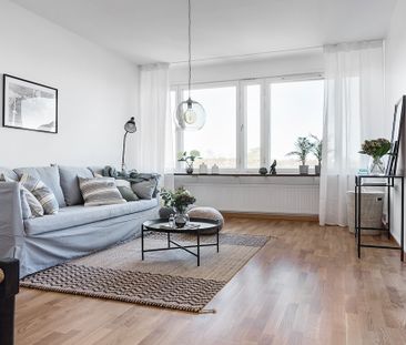 Rådsvägen 6B, Sjödalen-Fullersta - Photo 2