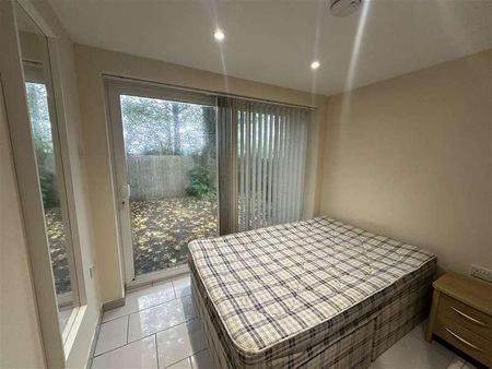 Lawn Road, Southampton, SO17 - Photo 2