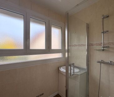Location Appartement 3 pièces 55m² - Photo 3