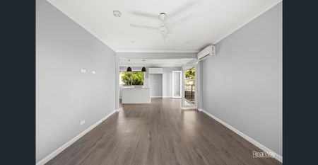 Renovated Family Home In Quiet Street - Photo 3