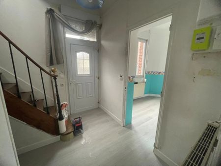 Location Maison 4 pièces 83 m2 à Saint-Quentin - Photo 3