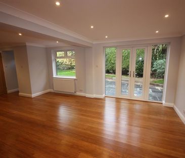 Lawrence Close, Guildford, Surrey, GU4 - Photo 2