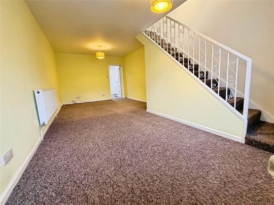 2 bedroom terraced house to rent - Photo 1