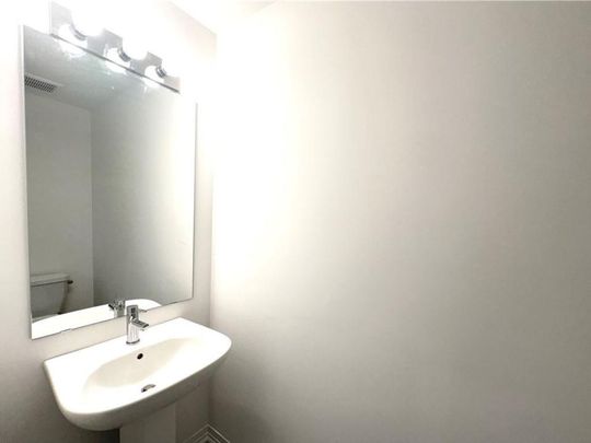 For Lease - 34 Sidney Rose Common, St. Catharines, Ontario - Photo 1