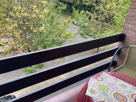 Gezellig en goed gelegen appartement met 2 slaapkamers en garage - Photo 3