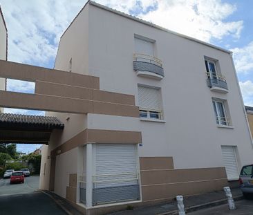 Location Appartement 1 pièce 26m² LA ROCHE SUR YON 85000 - Photo 1